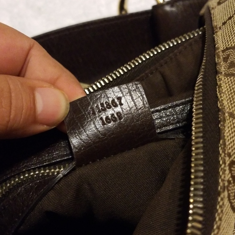 Gucci monogram gold Hobo purse - Picture 4 of 6